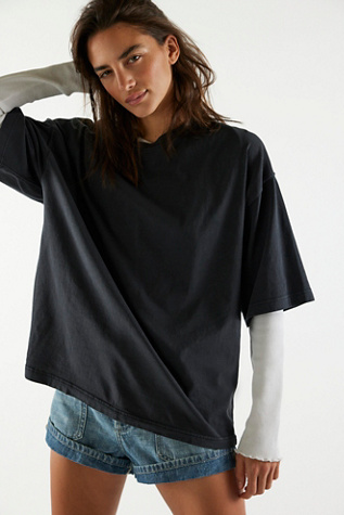 Женская футболка We The Free Perfect Oversized Tee, цвет: Чёрный — фото 5