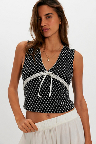 Good Graces Top