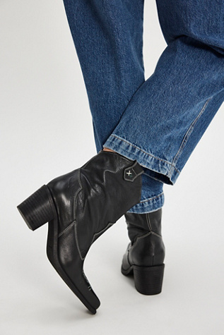 Wandering Western Boots