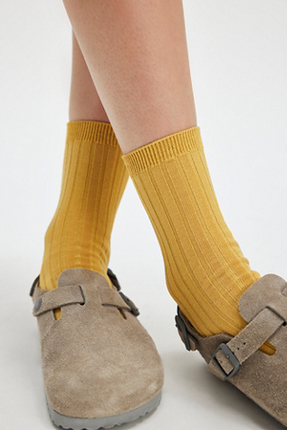 Le Bon Her Socks By Le Bon Shoppe At Free People In Buttercup