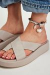 Hattie Flatform Sandals