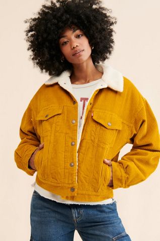 Levi's 90's Sherpa Trucker Jacket