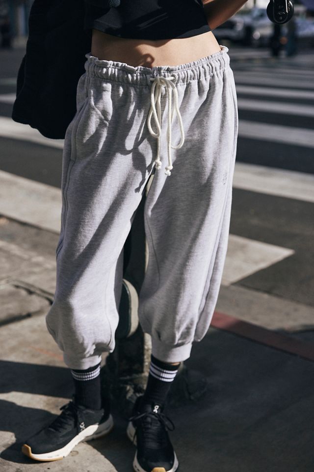 Flutter Cropped Joggers #2