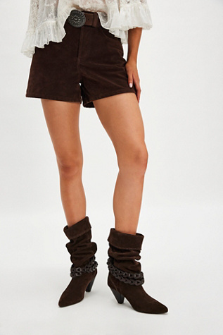 Женские ботинки FP Collection Bridget Belt Slouch, цвет: Шоколадный замшевый / Кожаный — фото 2