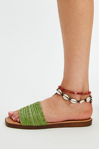 Ariana Ost Stella Shell Anklet