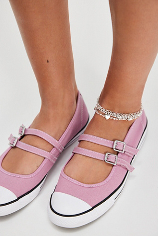Chuck Taylor All Star Dainty Mary Jane Slip-Ons