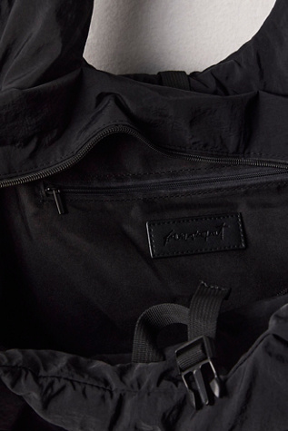Женская сумка FP Movement Class Optional Tote, цвет: Чёрный — фото 5