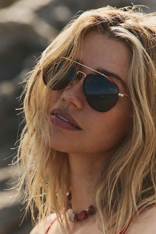 Tatum Polarized Aviator Sunglasses at Free People in Tort/Green