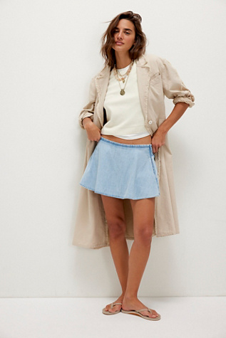We The Free Paradise Found Denim Skort en Capri Blue, pour femme chez Free People