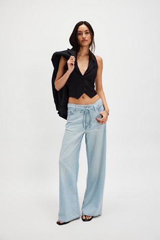 Levi's XL Baggy Straight Linen+ Jeans at Free People in Light Wash, Size: 28