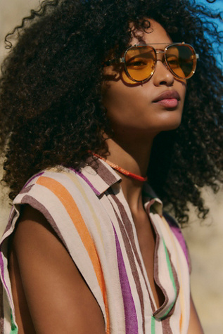Wesley Oversized Aviator Sunglasses at Free People in Havana Tort/Yellow