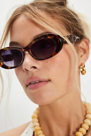 Sola Round Sunglasses