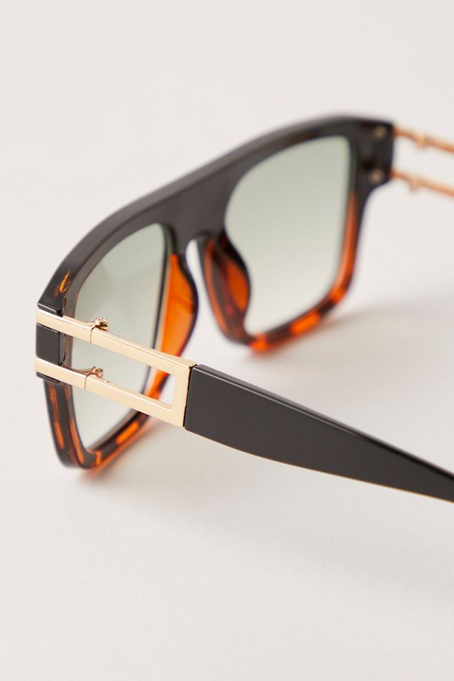 Summer Daze Aviator Sunglasses