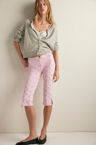 Full Bloom Capris