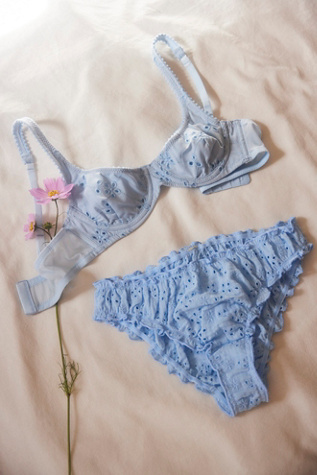 Full Bloom Undie product page