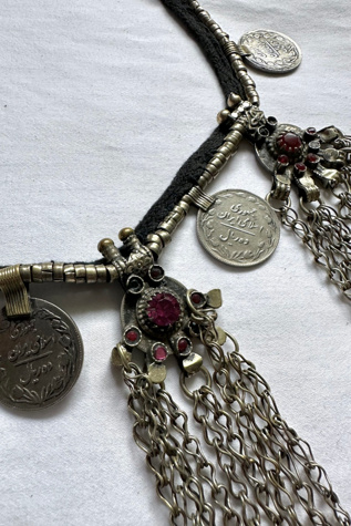 Женские колье Cherry Vintage 1970s Ethnic Statement Selected, цвет: Серебряный — фото 4