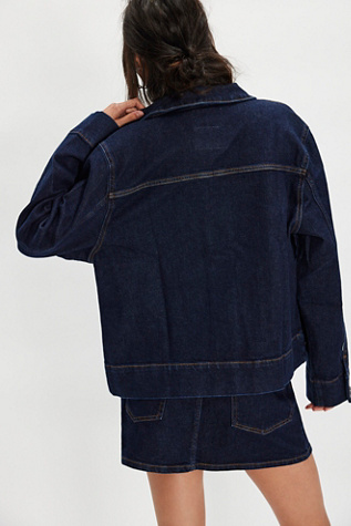 Thinking MU Dark Clean Denim Set