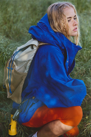 Singin' In The Rain Packable Waterproof Pullover - thumbnail 9