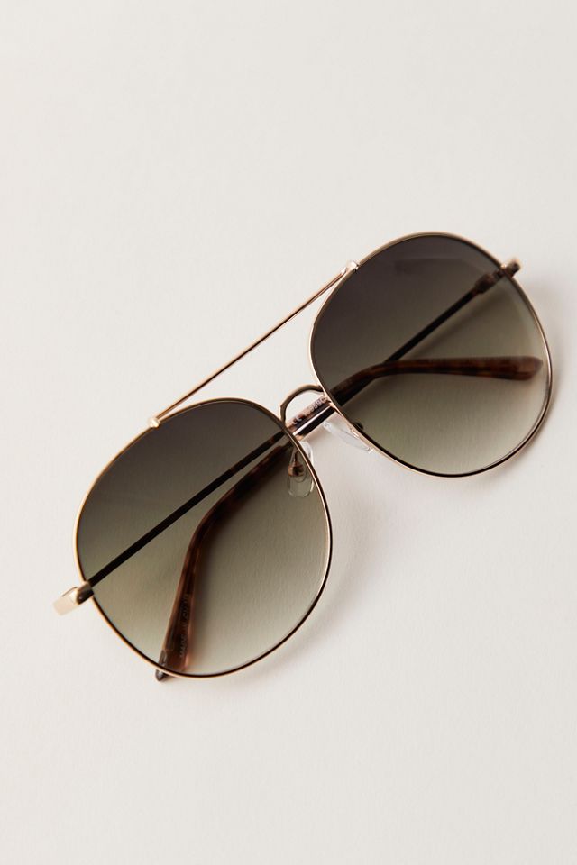 Pasadena Oversized Metal Aviator Sunglasses