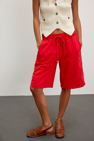 Saylor Poplin Pull-On Long Shorts by Free People in Red, Size: L
