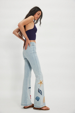 Driftwood Wyatt Pull-On Jeans