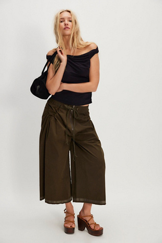 Asparagus Wide-Leg Pocket Pants