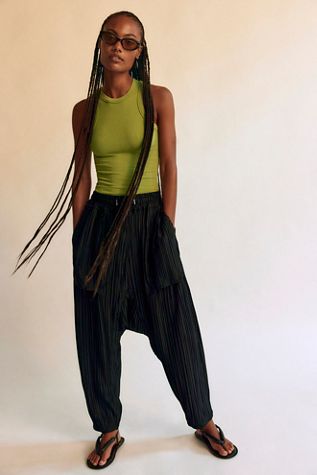 Pantalon plissé à poches Asparagus