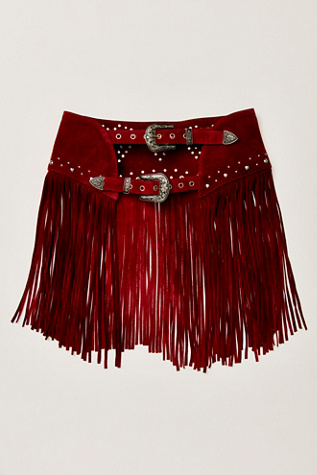 Understated Leather Heart Em Skirt Belt