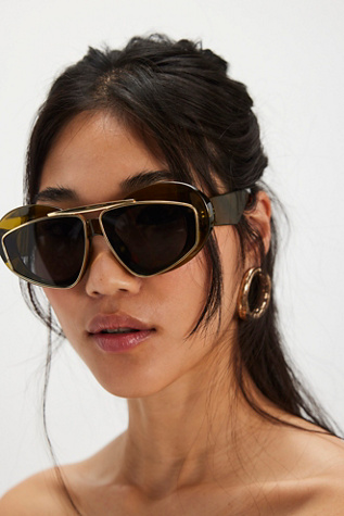 Lora Oversized Sunglasses by Free People in Green