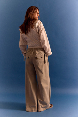 Женские брюки Free People Julien Wide-Leg Chino, цвет: Chinchilla — фото 4