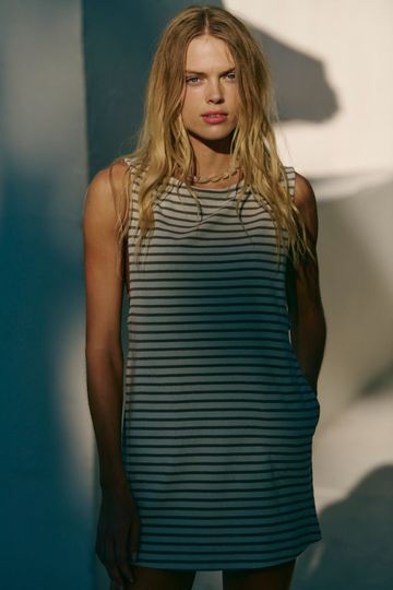 Hot Shot Hooded Tank Set