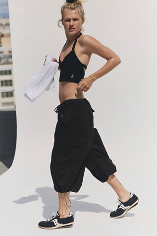 Canyon Crop Hike Pants