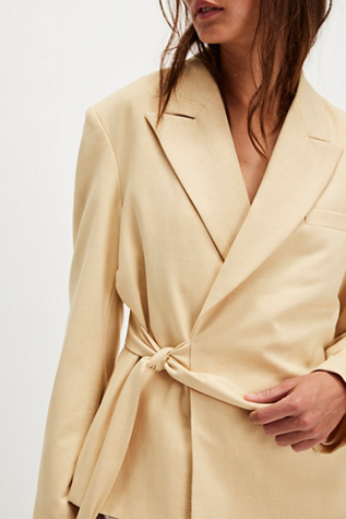 NORR Kamin Tie Blazer