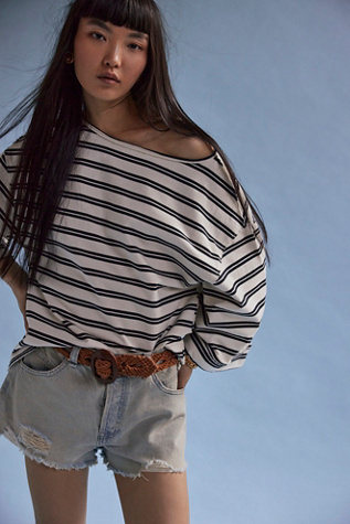 We The Free C'est La Vie Tee product page
