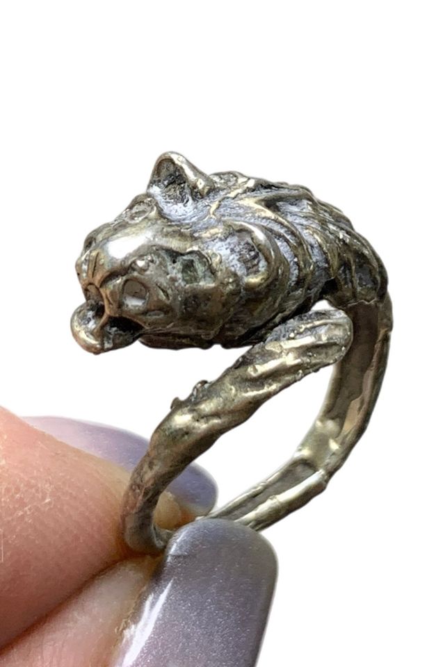 Vintage Sterling Silver Lion Bypass Ring with Gemstones Selected by Lux Revival #2