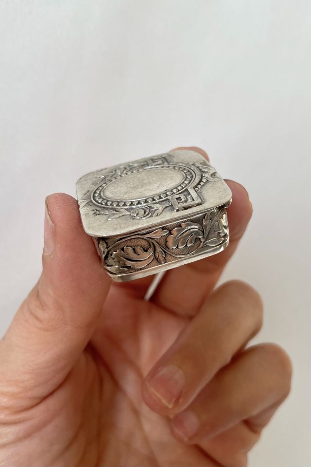 Antique Tiny Square Embossed Silver Treasure Box Selected by MARMALADE #1