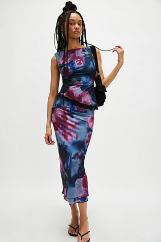 Sunset Mesh Midi Skirt par Free People en Night Combo-Boardwalk, pour femme