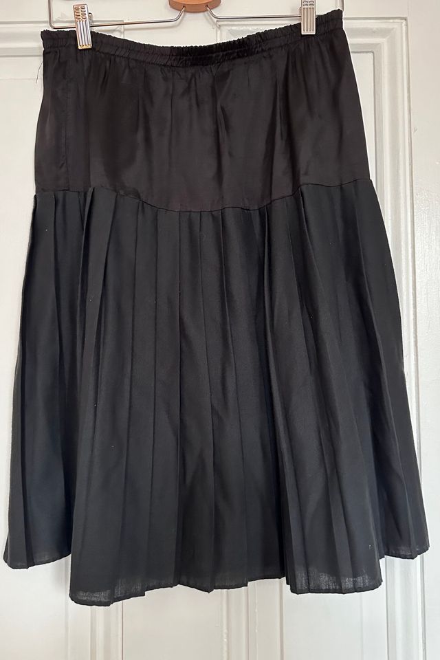 Vintage Black Pleated Slip Skirt Selected by KA.TL.AK #2