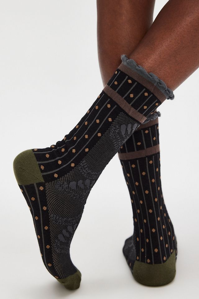 Exquisite J Shell Socks #1