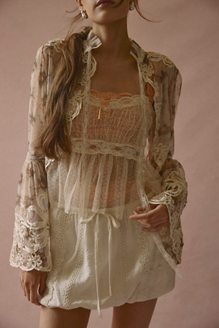 Bali Sweet Challenge Bubble Skort en Ivoire Clair, pour femme chez Free People