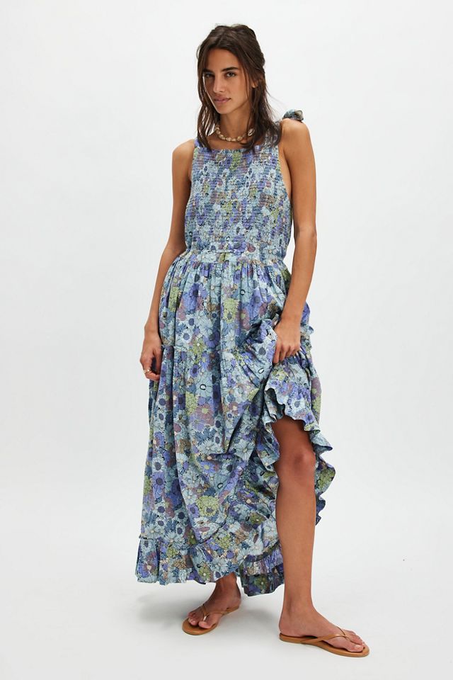 eternal sunshine maxi dress in gold sequin Milla Women's Spectacular Sequined Maxi Dress in Gold main image 0