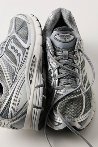 Saucont ProGrid Omni 9 Sneakers