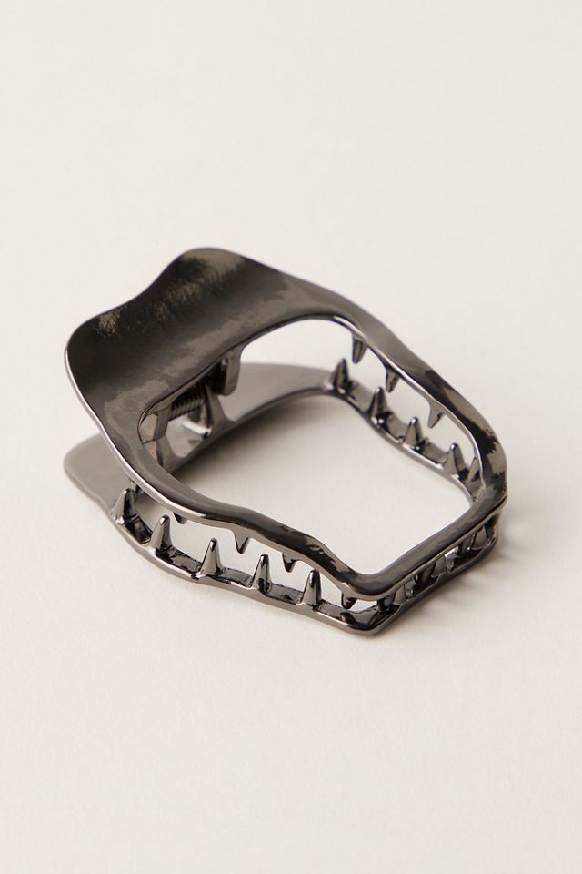 Hard Core Flat Claw Clip #1