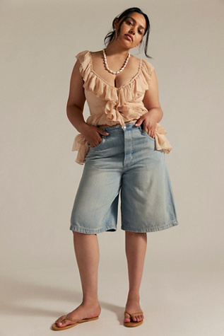 CRVY Back To Basics Shorts by We The Free at Free People in Light Wash, Size: L