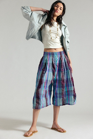 Ivy Pull-On Culotte Pants by Free People in Blue, Size: S