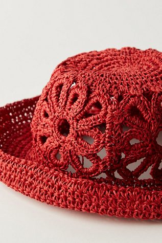 Cut Out Daisy Straw Hat