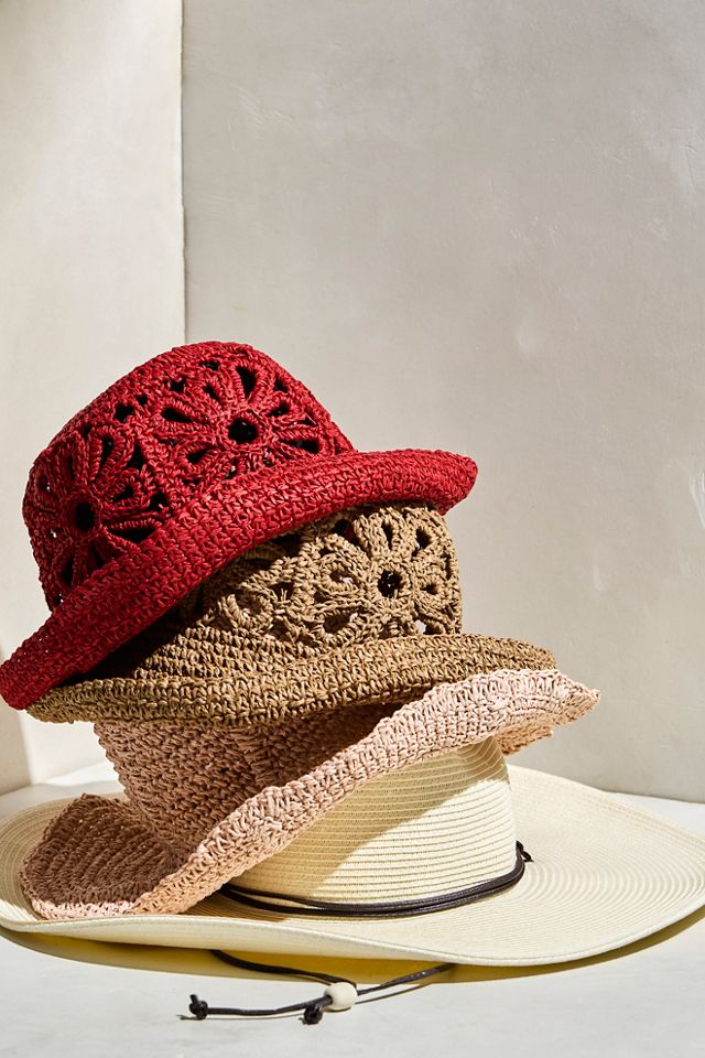 Cut-Out Daisy Crochet Straw Bucket Hat | Free People display picture 3