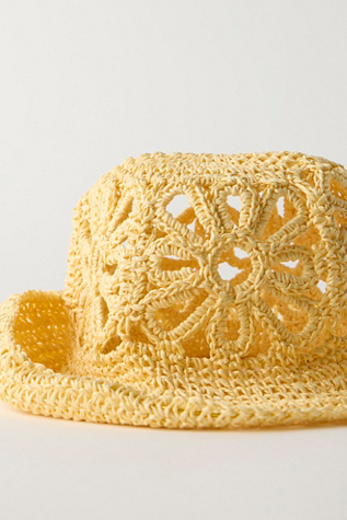 Cut-Out Daisy Crochet Straw Bucket Hat
