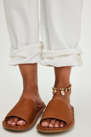 Saint Tropez Slide Sandals