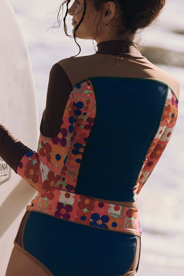 free-est Dawn Surf Rashie #1
